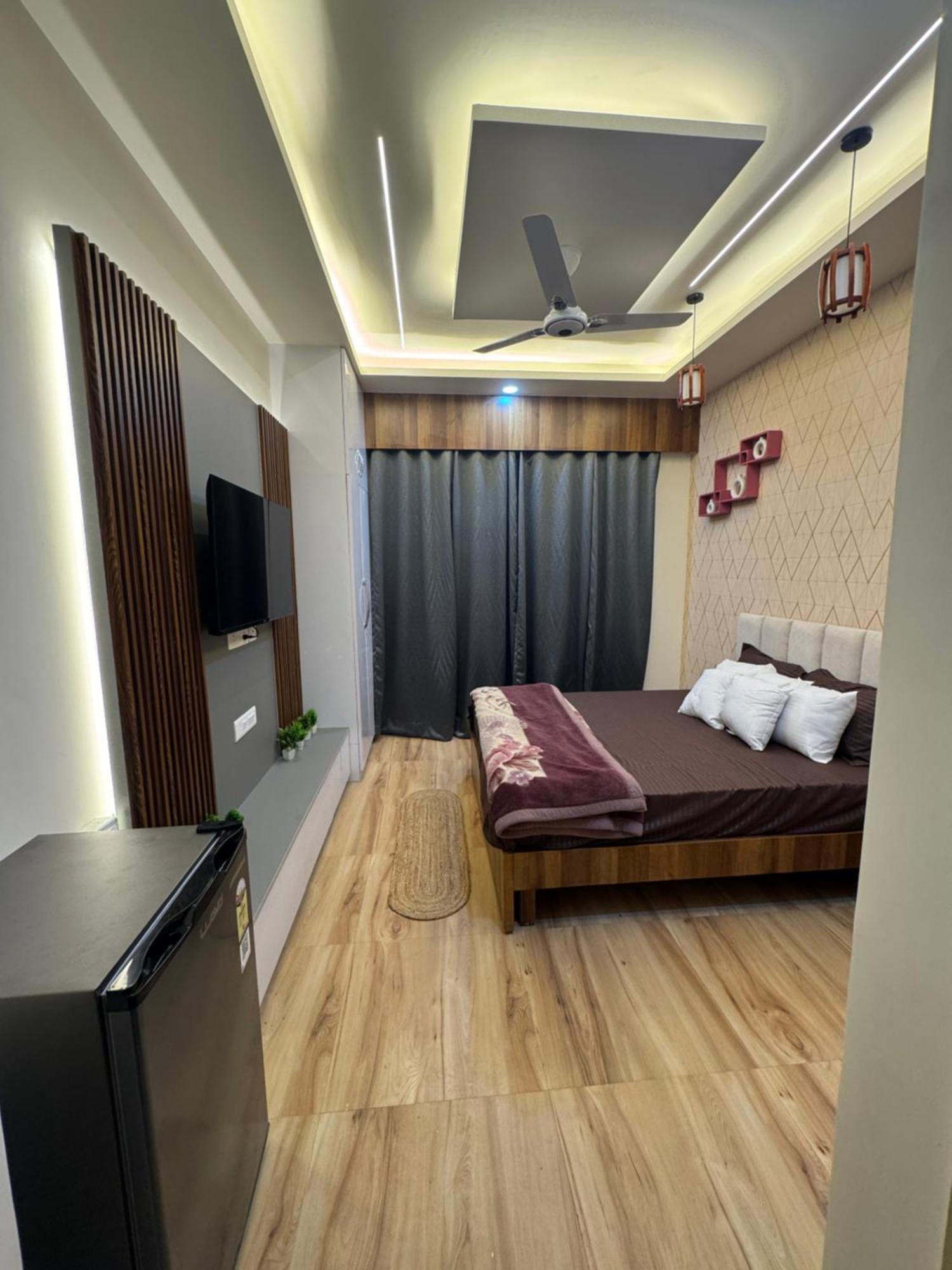Downtown Dreams Greater Noida Exterior foto