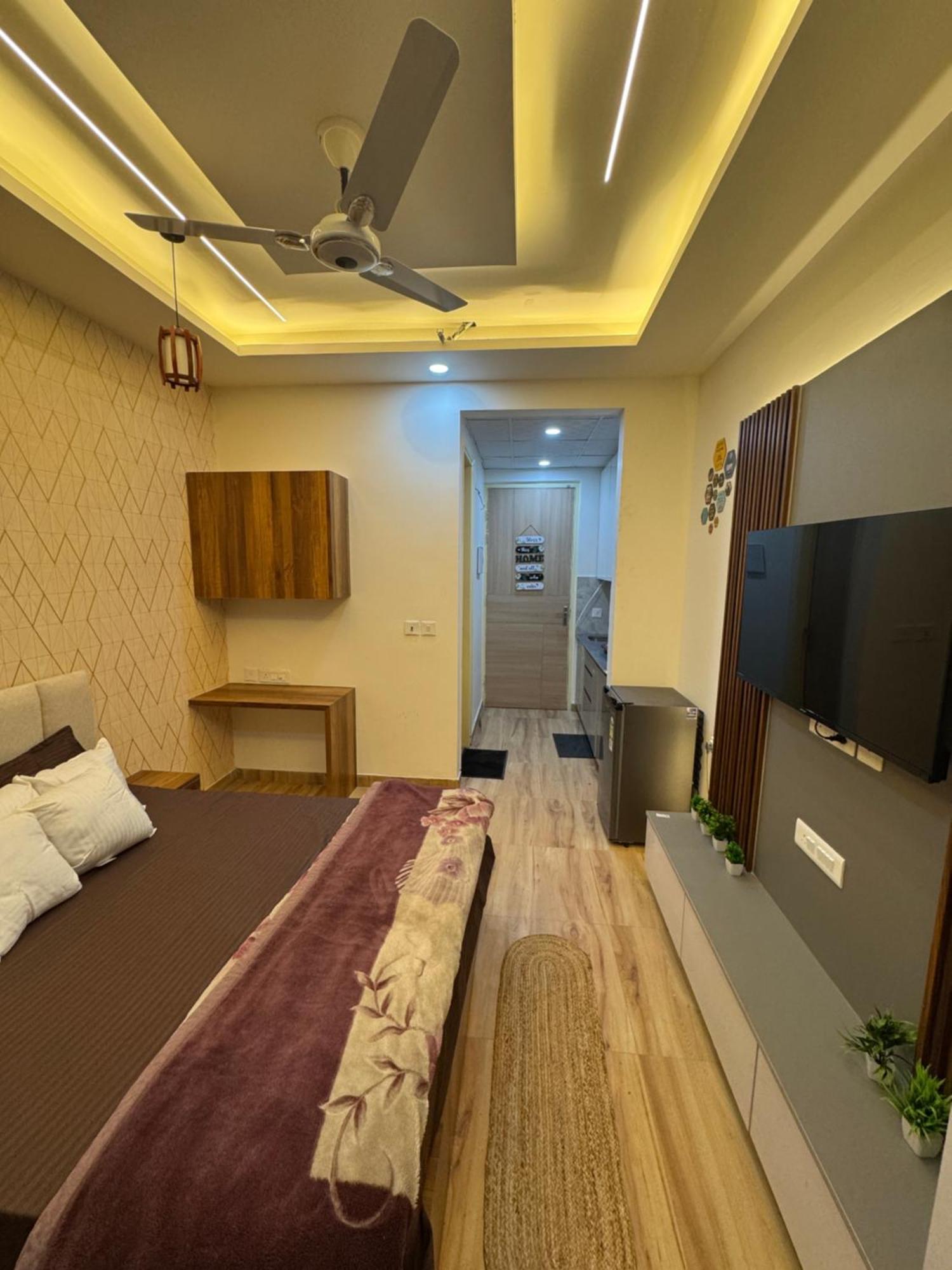 Downtown Dreams Greater Noida Exterior foto